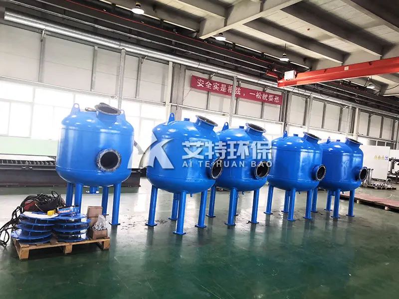 多介质过滤器污泥泵滤网的材质是什么？